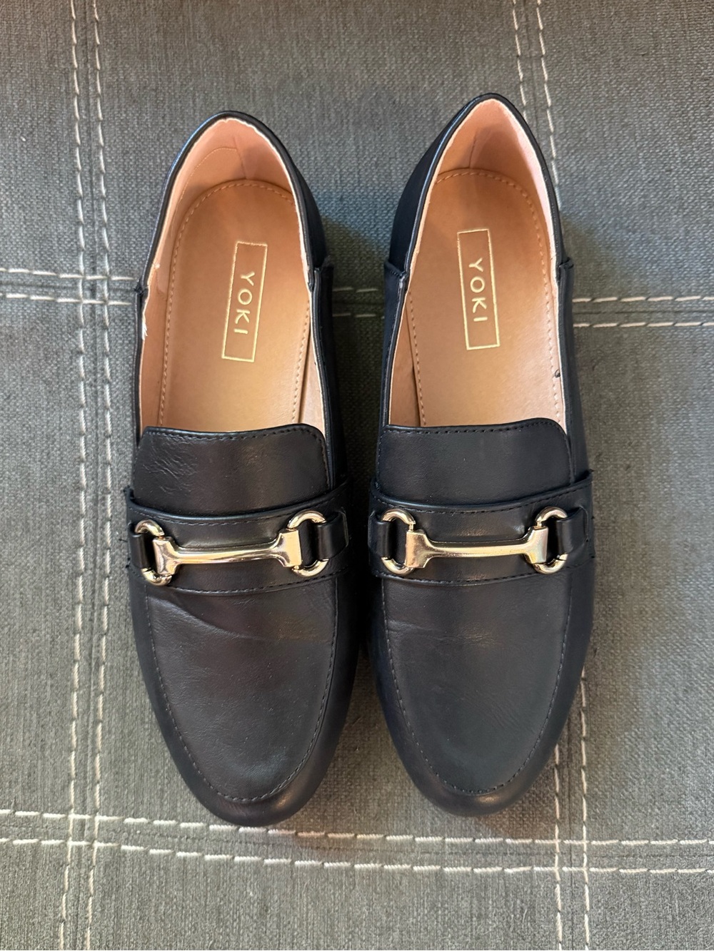 BNIB Yoki Chaslie-15 Black Loafers with Gold Horsebit size 7 - Picture 2 of 10